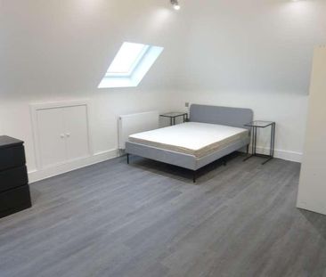 Neeld Crescent, London, NW4 - Photo 4