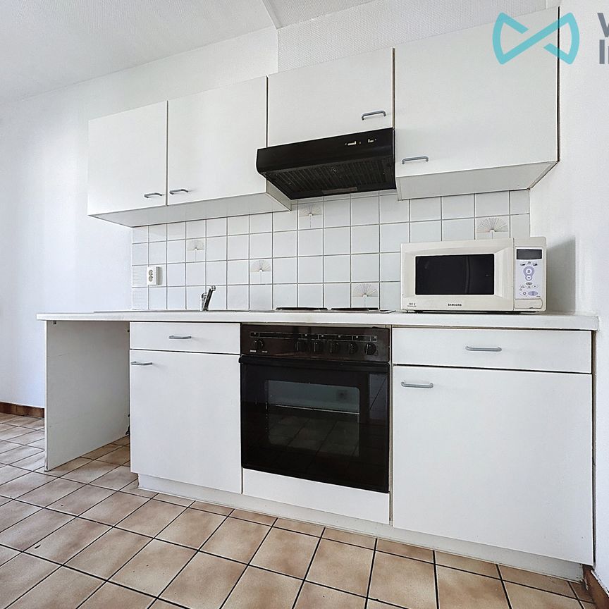 Appartement met één slaapkamer in Molenbeek-Saint-Jean - Photo 1