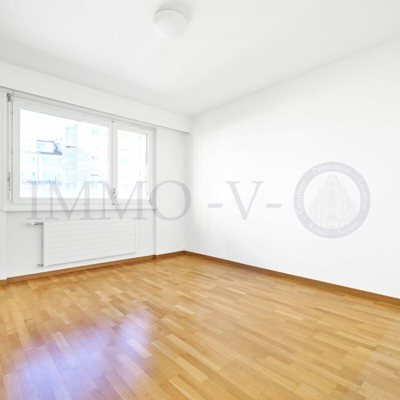 SPACIEUX AVEC BALCONS ET VUE LAC - EMPLACEMENT IDYLLIQUE - Photo 1