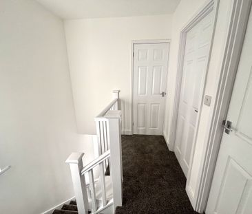 Newfield Green Road, Arbourthorne, Sheffield, S2 - Photo 2