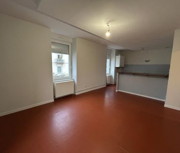 Location Appartement 3 pièces 63m² LE CREUSOT 71200 - Photo 1