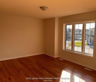 For Lease - 154 Terry Fox Drive, Barrie, Ontario - Photo 1