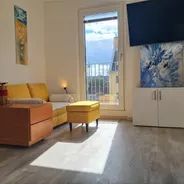 Charmante, voll ausgestattete Wohnung - neuwertig & sofort bezugsbereit - Photo 1