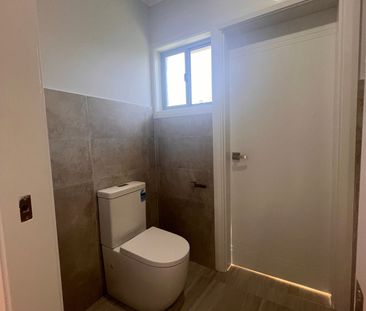 MODERN GRANNY FLAT IN PRIME LOCATION - Photo 3