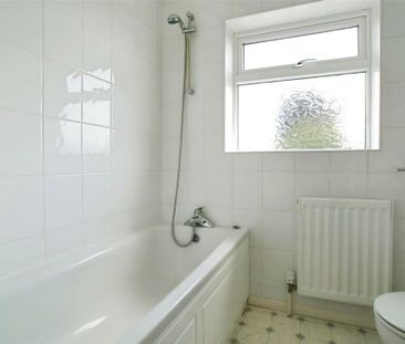 3 bedroom terraced house to rent - Photo 6