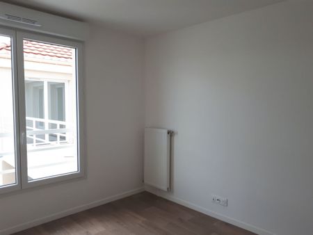 Location appartement 3 pièces, 67.00m², Brie-Comte-Robert - Photo 4