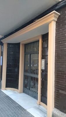 Calle Juan Sebastián Elcano, Sevilla, Andalusia 41011 - Photo 1