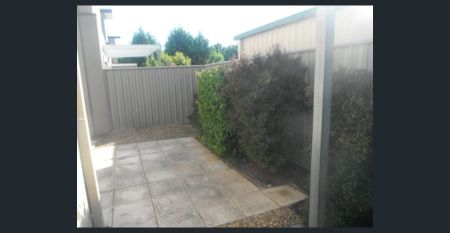 Modern and Stylish Double-Story Townhouse - Photo 5