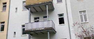 3 Raum Wohnung Zwickau Innenstadt mit Balkon und Tageslichtbad ab sofort zu vermieten - Photo 1
