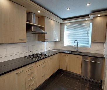 £980.77 per week (£4,250.00 per month) - Photo 2