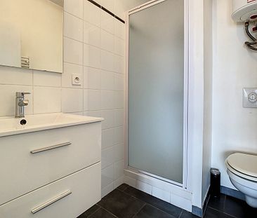 STUDIO - MEUBLE - 28 m2 - 69009 - LYON - Photo 2