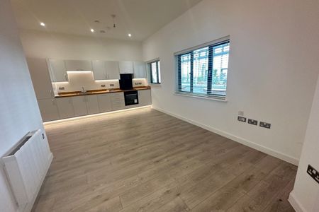 Edinburgh Gate - Photo 4