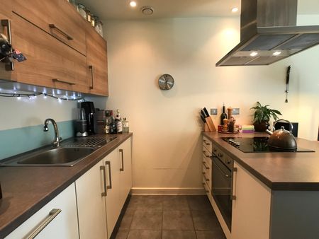 1 Bed Flat, Windsor Court, E3 - Photo 5