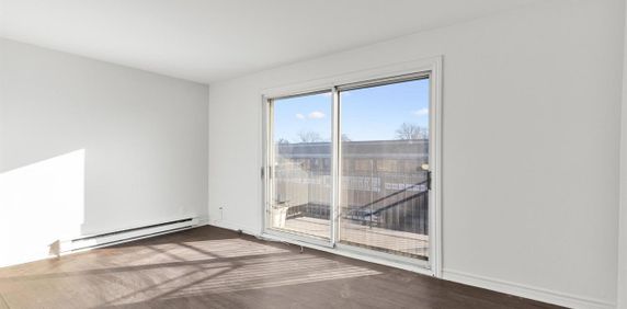 Studio 1 Bath - 4761 Rue Hochelaga, Montréal - Photo 2