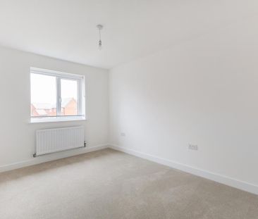 3 bedroom end of terrace house to rent - Photo 5