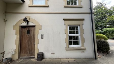 Stirling Road, Bournemouth, Dorset, BH3 - Photo 5