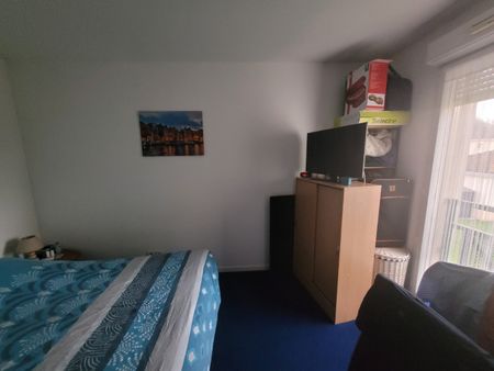 Location Maison 5 pièces 93m² HASNON 59178 - Photo 4