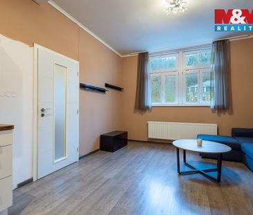 Pronájem bytu 2+kk 49 m² - Fotografie 1