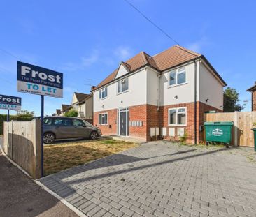 Desford Way, Ashford, Surrey,TW15 - Photo 5