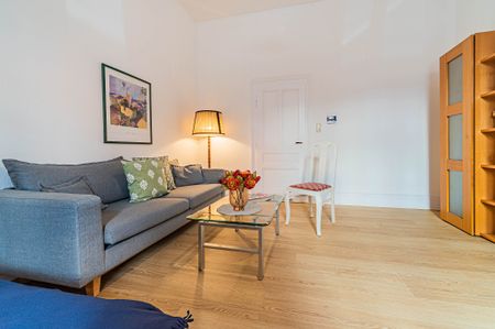 City-Residence: Großzügige 1-Zimmer-Wohnung mit Doppelbett Nähe Kirchplatz - Photo 3