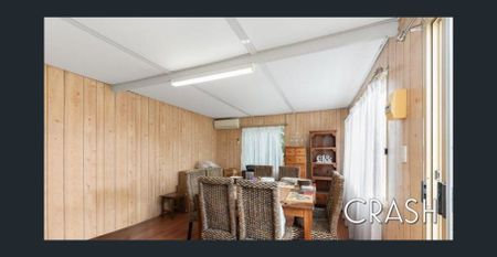 Spacious 4x2 Home with Separate Studio! - Photo 4