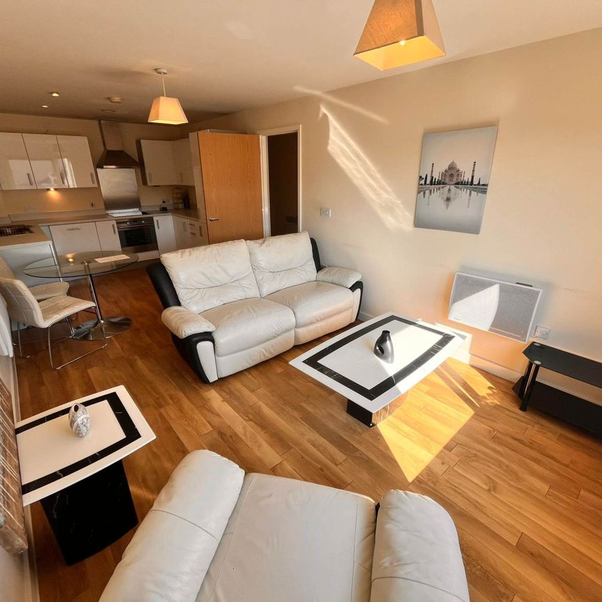 Price £900 pcm - Available Now - Unfurnished - Photo 1