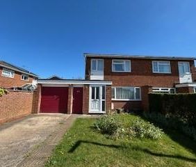 3 bedroom house to rent - Photo 1