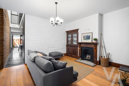 20 Parry Street, Cooks Hill - Photo 2