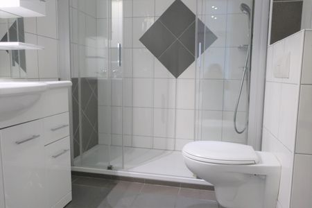 Appartement lumineux de 3 pièces au centre de St-Imier - Photo 2