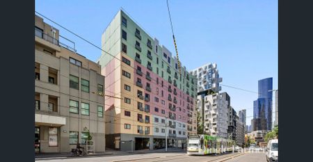 FURNISHED APARTMENT IN PRIME CARLTON POCKET - Photo 2