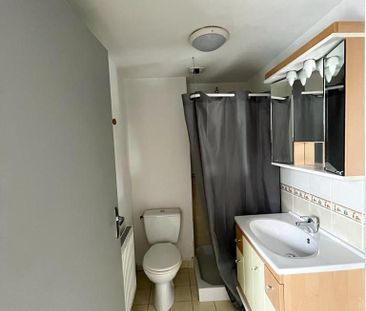Location Appartement 1 pièce 21m² RODEZ 12000 - Photo 2