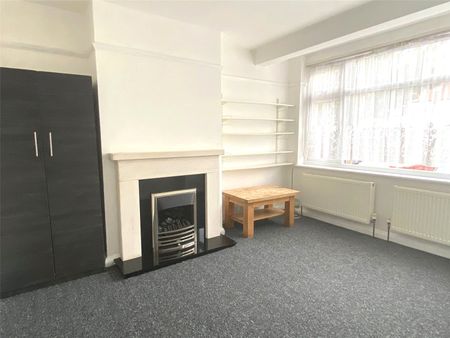 Wentworth Road, Southall, UB2 5TY - Photo 2