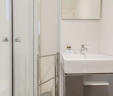 Rua da Bica de Duarte Belo - Photo 6