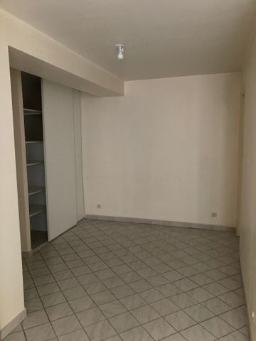 Location appartement 1 pièce, 20.00m², Fontenay-le-Comte - Photo 2