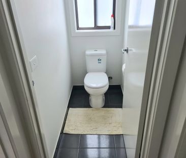 Cobblebank - Photo 4