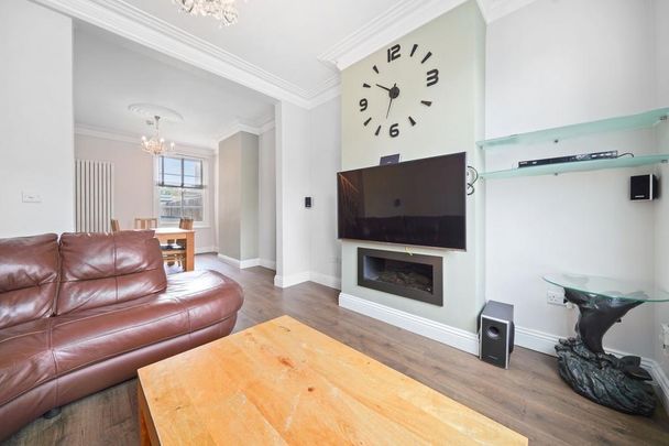 5 bedroom terraced house to rent - Photo 1