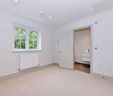 A modern two bedroom home by Millgate Homes in a bespoke private de... - Photo 1