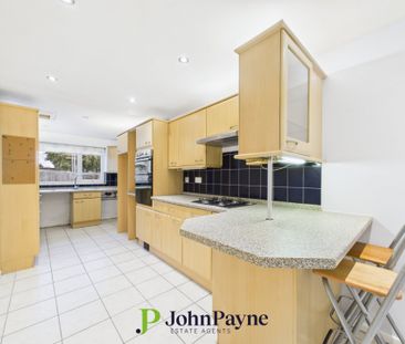 Oddicombe Croft, Styvechale, Coventry, CV3 5PB - Photo 3