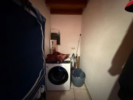 NINOVE - Duplexappartement vlakbij de stadskern. - Photo 2