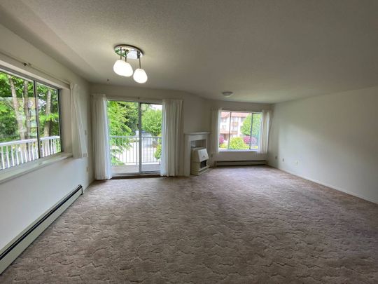 Mayfair Village West 2BD/1.5BA - Photo 1