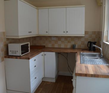 2 bedroom house to rent - Photo 4