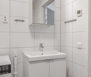 Lomvägen, Sollentuna - Photo 1