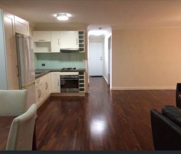 Huge Family House with Granny Flat - Photo 6