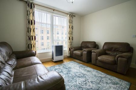 2 bedroom apartment to rent - Photo 2