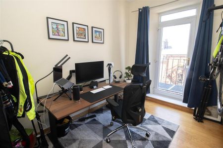 3 bedroom apartment to rent - Photo 5