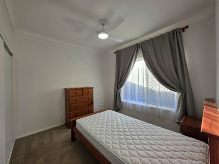 FURNISHED & LEASE UNTIL JANUARY ONLY - Photo 4
