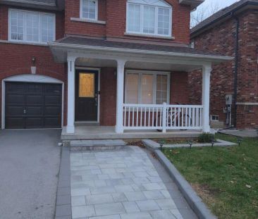 2134 ERIN GATE BOULEVARD - Photo 1