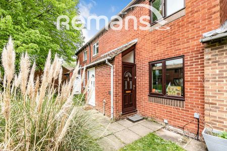 2 bedroom terraced house to rent - Photo 4