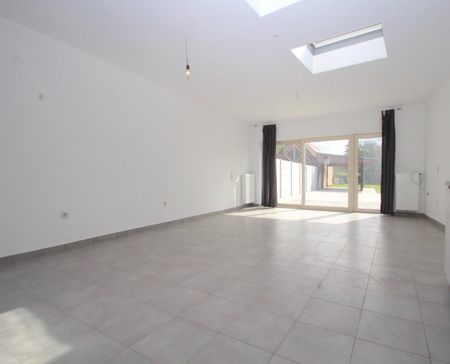 Ruime woning te huur in Schoonaarde met tuin - foto 5
