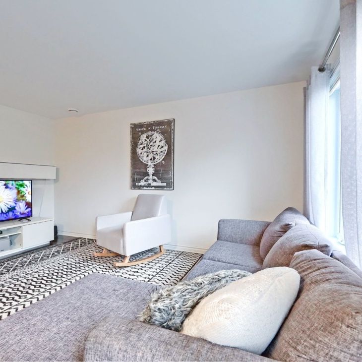 Maison à étages à louer - Brossard (Noms de rues (L)) Maison à étages à louer - Brossard (Noms de rues (L)) - Photo 1